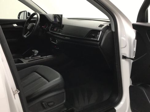 Used 2023 Audi Q5 2.0T Premium w/ Convenience Package AWD/4WD image 17