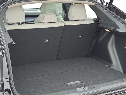 New 2026 Nissan Leaf Platinum+ image 8