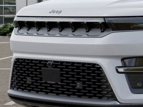 New 2026 Jeep Grand Wagoneer Limited AWD/4WD image 11
