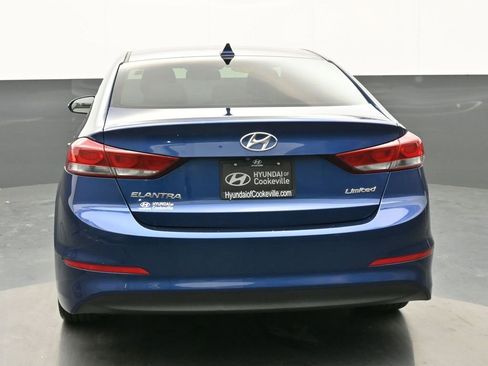 Used 2017 Hyundai Elantra Limited w/ Limited Tech Package 04 image 4