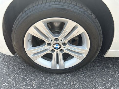 Used 2018 BMW 328d xDrive Wagon AWD/4WD image 9