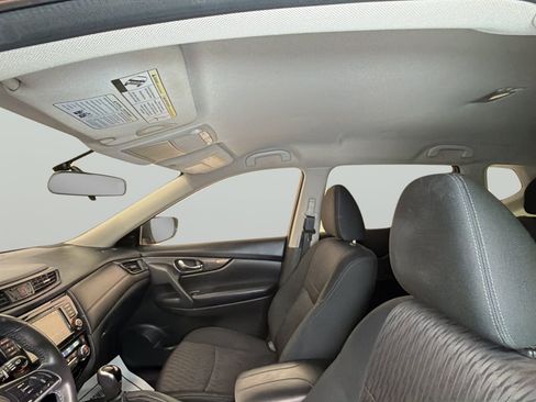 Used 2018 Nissan Rogue SV FWD image 32