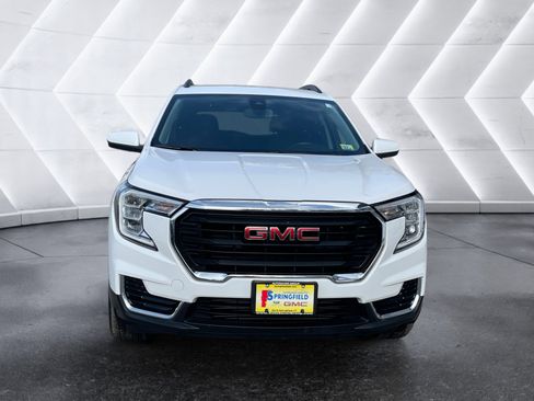 Used 2022 GMC Terrain SLE w/ Driver Convenience Package image 9