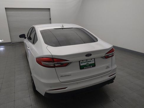 Used 2020 Ford Fusion SE FWD image 6