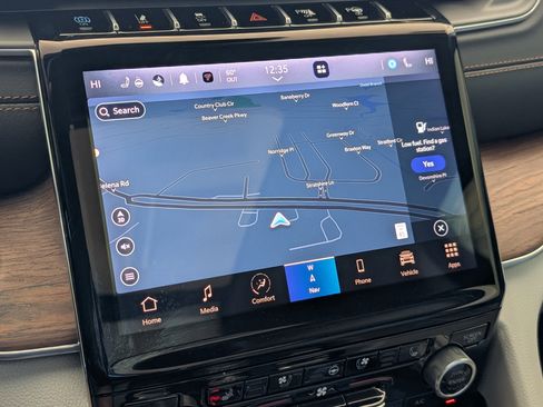 Used 2022 Jeep Grand Cherokee Summit w/ Advanced Protech Group IV image 27