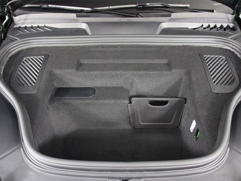 New 2025 Porsche Macan Turbo Electric image 20