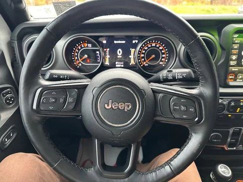 Certified 2022 Jeep Wrangler Unlimited Sport image 13