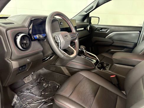 Used 2023 Chevrolet Colorado Z71 w/ Z71 Convenience Package 2 AWD/4WD image 21