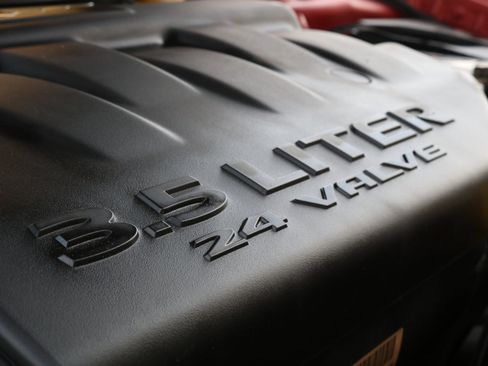 Used 2004 Chrysler Pacifica AWD image 47