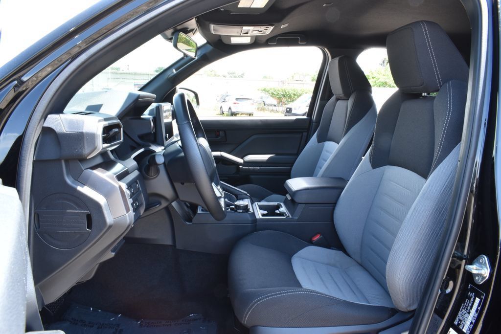 Used 2025 Toyota 4Runner TRD Off-Road AWD/4WD image 27