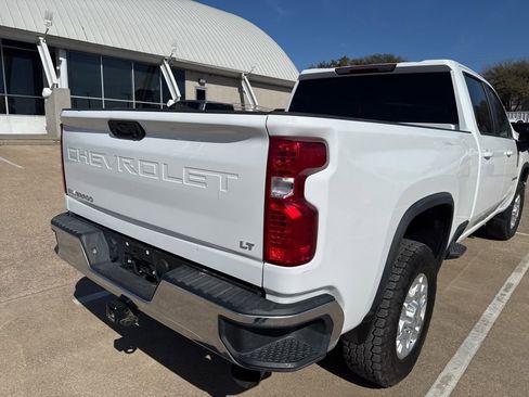 Used 2024 Chevrolet Silverado 2500 LT image 6