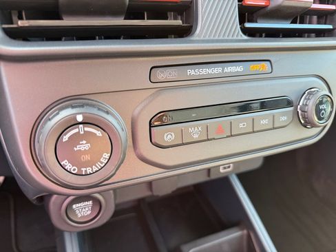 New 2026 Ford Maverick Lariat AWD/4WD image 25
