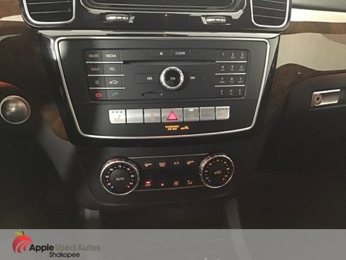 Used 2017 Mercedes-Benz GLS 450 4MATIC image 18