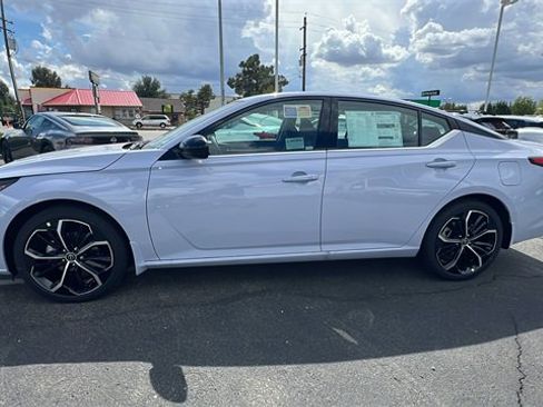 New 2025 Nissan Altima 2.5 SR w/ SR Premium Package image 7