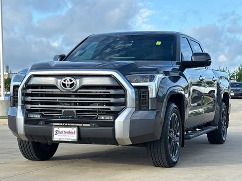 Used 2026 Toyota Tundra Limited w/ Power Package RWD image 3