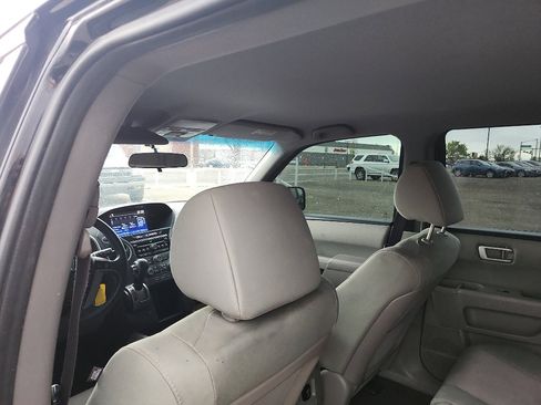 Used 2015 Honda Pilot EX image 16