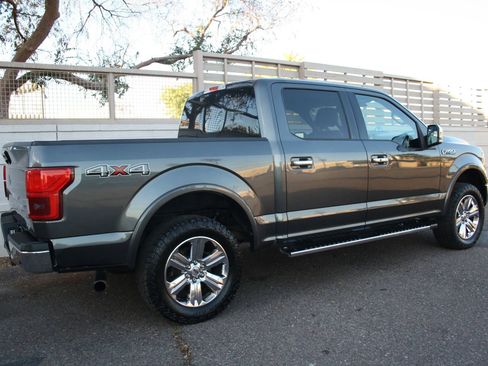 Used 2018 Ford F150 Lariat image 3