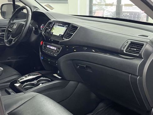 Used 2021 Honda Pilot Elite image 30
