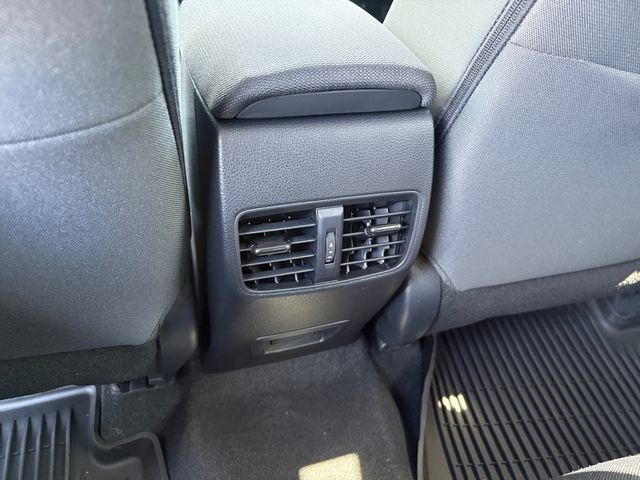 New 2026 Toyota Corolla Cross LE w/ Moonroof Package FWD image 24