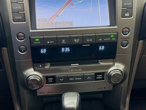 Used 2020 Lexus GX 460 Premium w/ Premium Package image 17