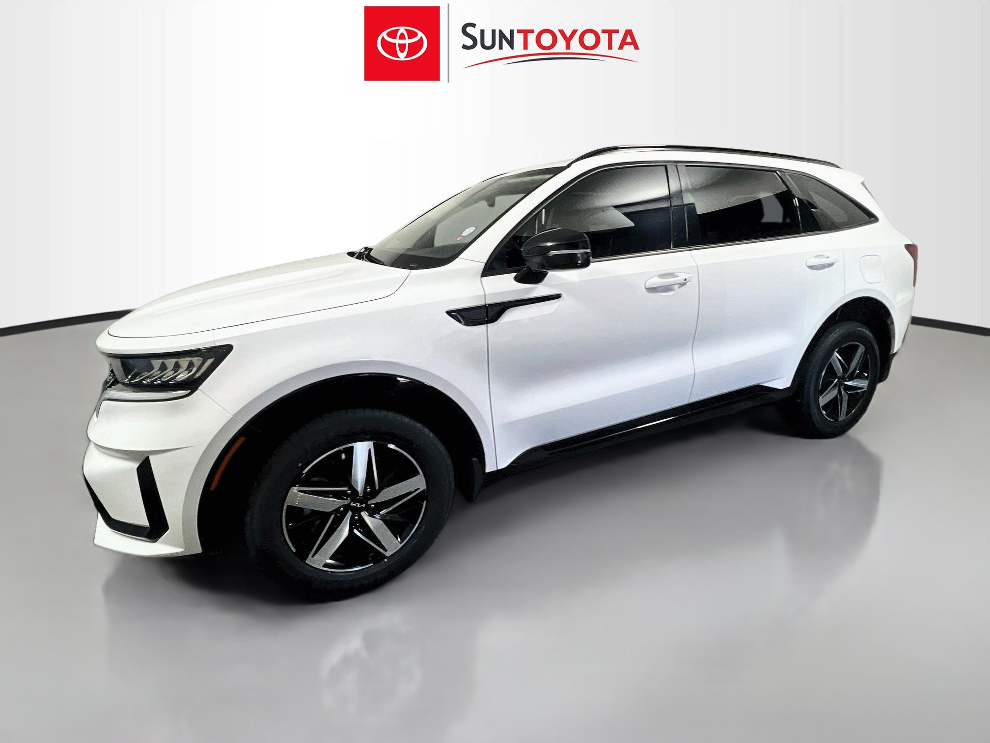 Used 2023 Kia Sorento S FWD image 9