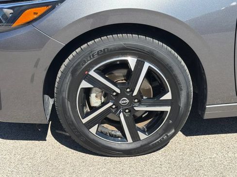 Used 2025 Nissan Sentra SV FWD image 53