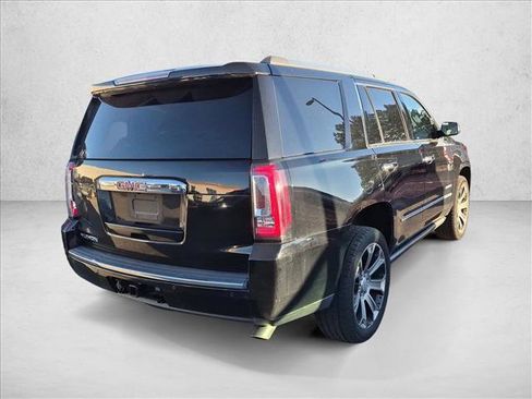 Used 2017 GMC Yukon Denali w/ Open Road Package AWD/4WD image 5