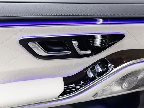 Certified 2026 Mercedes-Benz S 580 4MATIC Sedan image 27