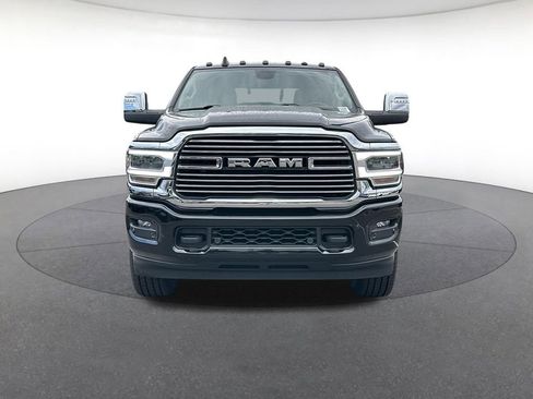 Certified 2023 RAM 2500 Laramie AWD/4WD image 9