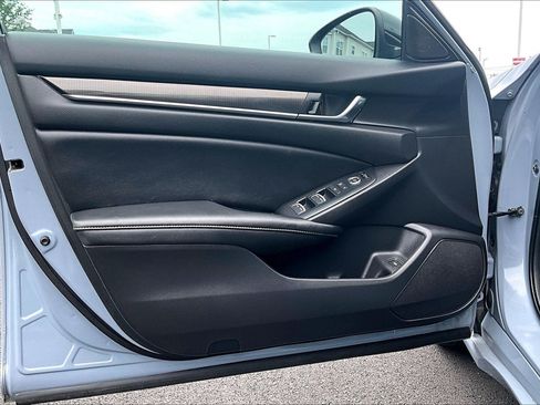 Used 2022 Honda Accord Sport image 21