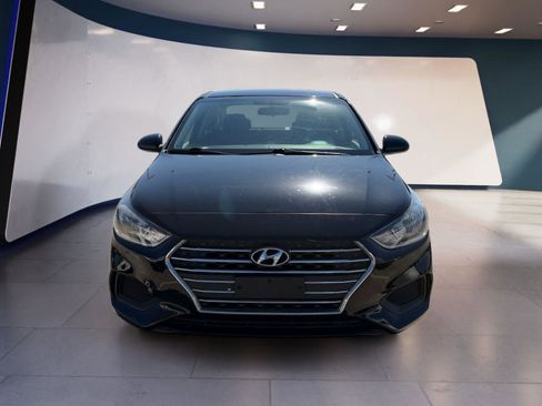 Used 2022 Hyundai Accent SE image 8