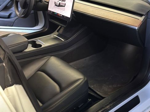 Used 2022 Tesla Model 3 Performance AWD/4WD image 12
