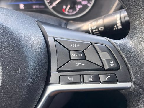 Certified 2025 Nissan Sentra SV w/ Trunk Package FWD image 26