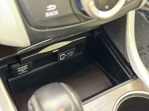 Certified 2020 Acura TLX w/ Technology Package image 26