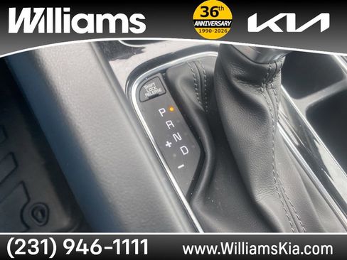 Used 2020 Kia Telluride S w/ S 8 Passenger Seating Package image 31