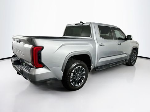 Used 2024 Toyota Tundra Limited w/ Power Package AWD/4WD image 9