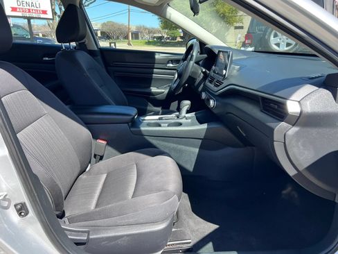 Used 2020 Nissan Altima 2.5 S FWD image 27