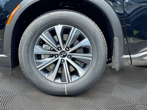 Used 2027 INFINITI QX60 Pure w/ Cargo Package FWD image 34