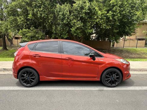 Used 2019 Ford Fiesta ST-Line FWD image 9