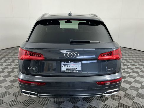 Used 2020 Audi Q5 e Premium Plus AWD/4WD image 7