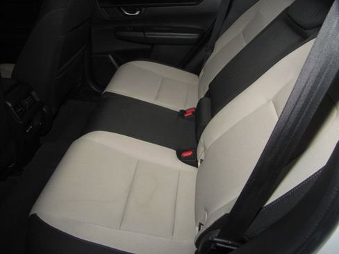 Certified 2024 Honda CR-V EX image 12