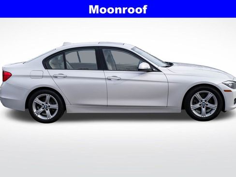 Used 2014 BMW 320i Sedan image 9