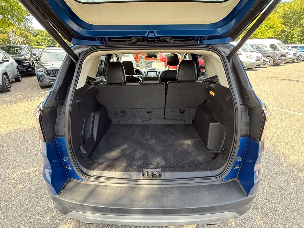 Used 2018 Ford Escape SEL w/ Ford Safe & Smart Package AWD/4WD image 24
