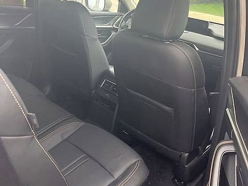 Used 2024 MAZDA CX-90 Plug-In Hybrid w/ Preferred AWD/4WD image 9