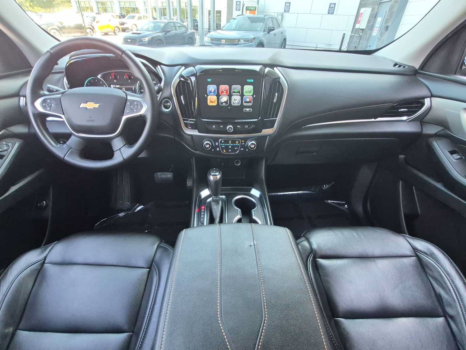 Used 2018 Chevrolet Traverse LT AWD/4WD image 14