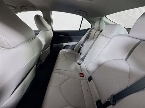 Certified 2024 Toyota Camry XLE image 9
