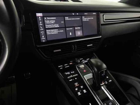 Used 2021 Porsche Cayenne GTS image 23