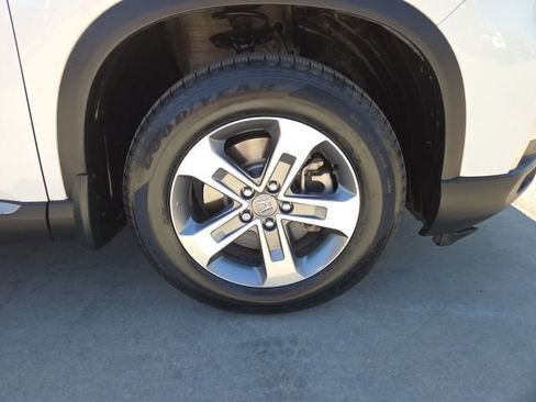 Certified 2023 Honda Pilot EX-L image 10