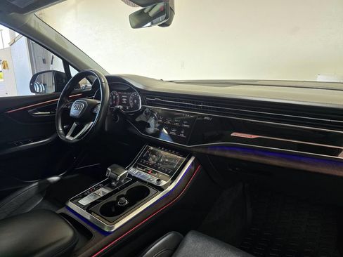Used 2020 Audi Q7 3.0T Prestige AWD/4WD image 32