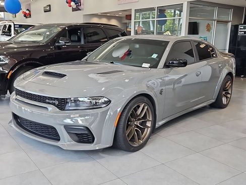 Used 2023 Dodge Charger SRT Hellcat w/ Harman/Kardon Audio Group RWD image 3